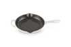 Le Creuset - patelnia Signature niska żeliwna 23 cm meringue