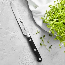 Zwilling - Nóż uniwersalny z ząbkami Professional S 13 cm