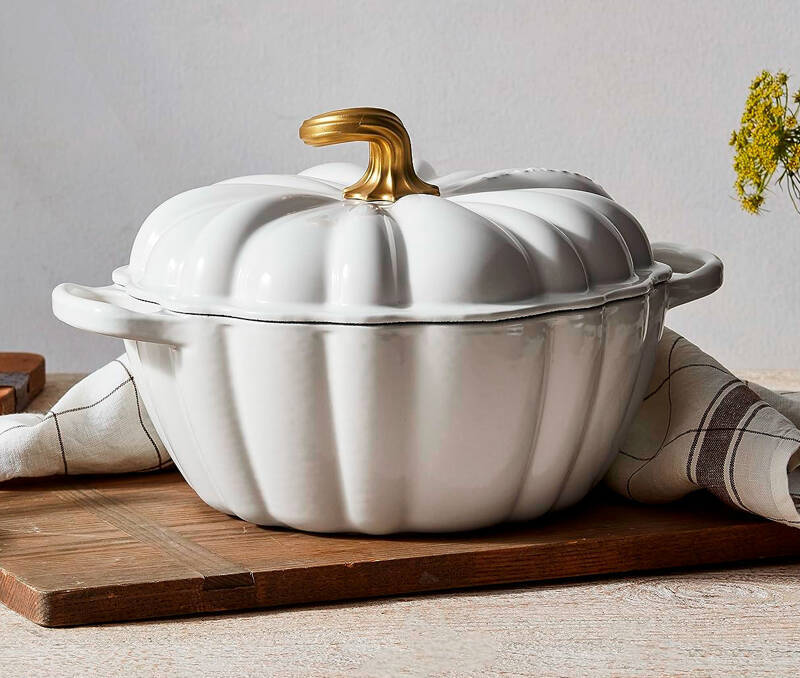 Le Creuset - dynia brytfanna żeliwna emaliowana  3,7 l biała