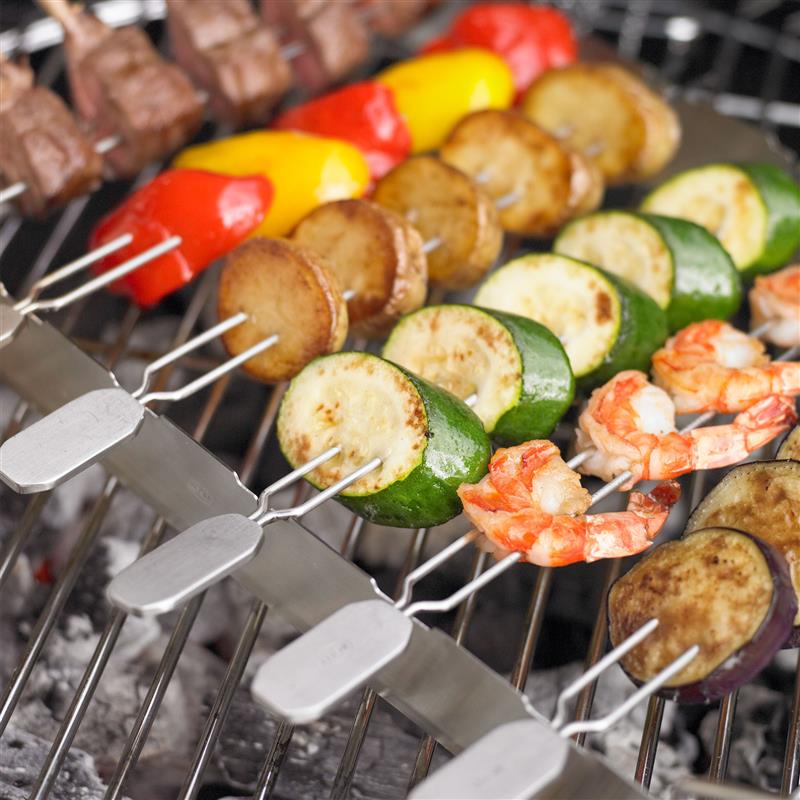 Roesle - Stojak ze szpikulcami na szaszłyki 6 szt BBQ